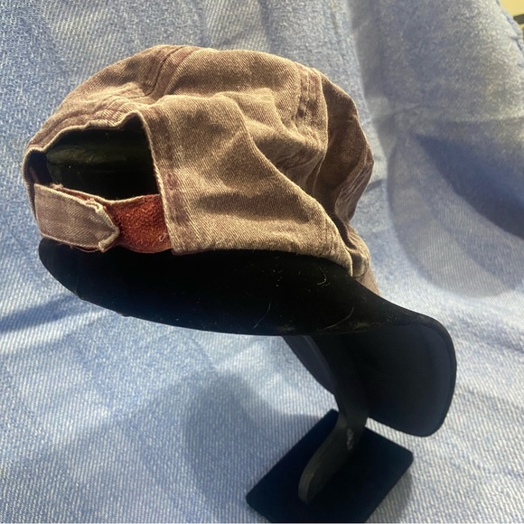 🍀 3/$15 Women’s Unbranded Plain Burgundy Baseball Cap - Picture 4 of 5